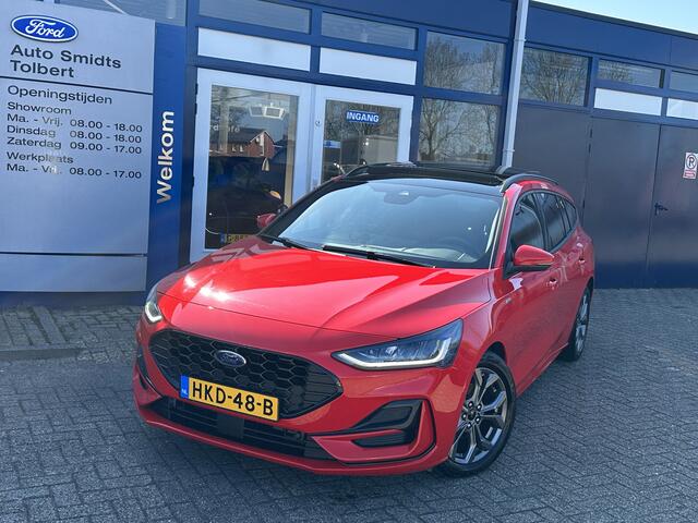 Ford FOCUS Wagon EcoBoost Hybrid 155 pk ST Line | Pano | Winter Pack | Camera | Adapt. cruise | Draadloos Apple Carplay |
