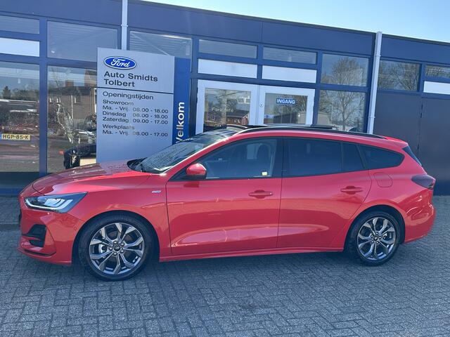 Ford FOCUS Wagon EcoBoost Hybrid 155 pk ST Line | Pano | Winter Pack | Camera | Adapt. cruise | Draadloos Apple Carplay |