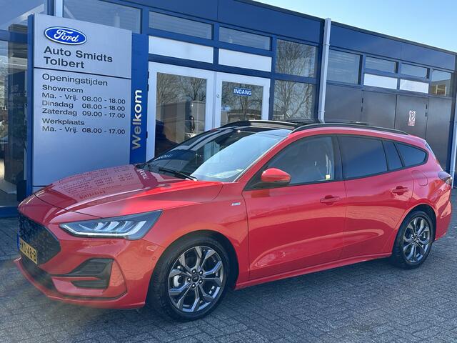Ford FOCUS Wagon EcoBoost Hybrid 155 pk ST Line | Pano | Winter Pack | Camera | Adapt. cruise | Draadloos Apple Carplay |