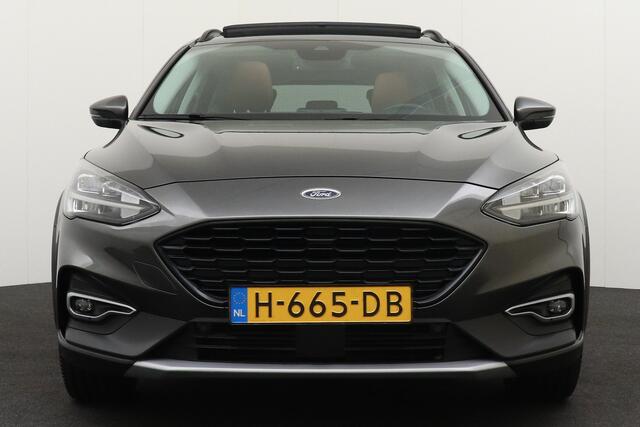 Ford FOCUS Wagon 1.5 Aut. 150 PK Active Business+ Pano-dak Leder Trekhaak