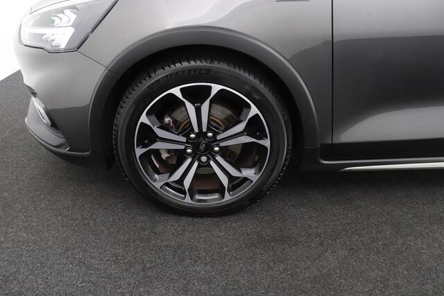 Ford FOCUS Wagon 1.5 Aut. 150 PK Active Business+ Pano-dak Leder Trekhaak
