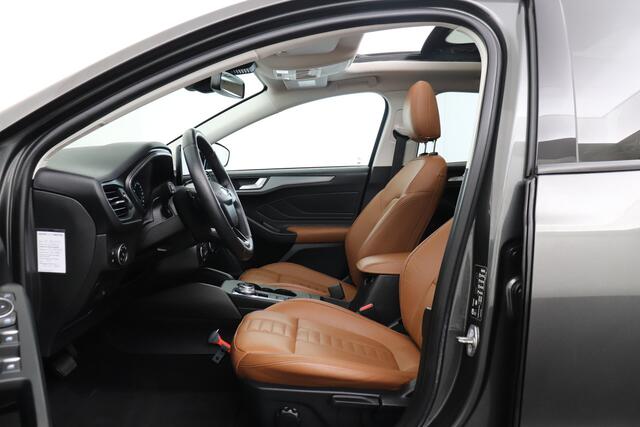 Ford FOCUS Wagon 1.5 Aut. 150 PK Active Business+ Pano-dak Leder Trekhaak