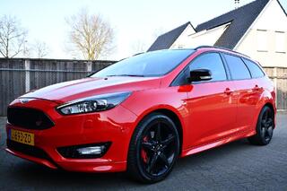 ford-focus-1.5-st-line-red-edition-