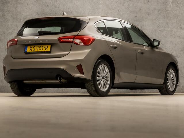 Ford FOCUS 1.0 EcoBoost Titanium Sport (APPLE CARPLAY, GROOT NAVI, CLIMATE, LM VELGEN, SPORTSTOELEN, KEYLESS, PARKEERSENSOREN, CRUISE, LANE ASSIST, NIEUWSTAAT)