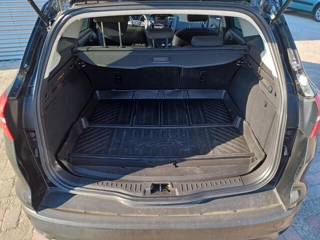 Ford FOCUS Wagon 1.0 Titanium | Nieuw Binnen | Navigatie | Climate Control | Cruise Control | APK 05-11-2025 |
