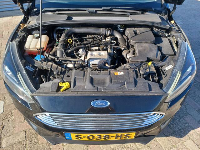 Ford FOCUS Wagon 1.0 Titanium | Nieuw Binnen | Navigatie | Climate Control | Cruise Control | APK 05-11-2025 |