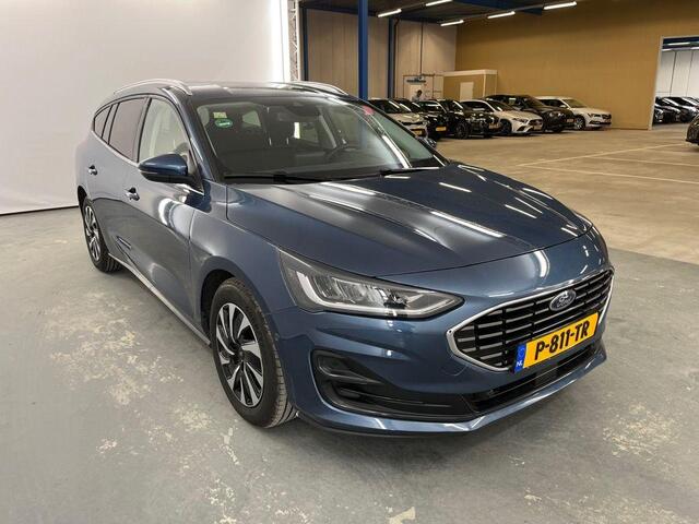 Ford FOCUS Wagon 1.0 EcoBoost Hybrid Titanium Style | Winter Pack | Camera | Navigatie | Cruise control | Privacy glass | NIEUW MODEL
