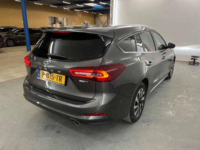 Ford FOCUS Wagon 1.0 EcoBoost Hybrid Titanium Style | Winter Pack | Camera | Navigatie | Cruise control | Privacy glass | NIEUW MODEL