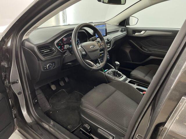 Ford FOCUS Wagon 1.0 EcoBoost Hybrid Titanium Style | Winter Pack | Camera | Navigatie | Cruise control | Privacy glass | NIEUW MODEL