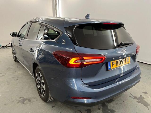 Ford FOCUS Wagon 1.0 EcoBoost Hybrid Titanium Style | Winter Pack | Camera | Navigatie | Cruise control | Privacy glass | NIEUW MODEL