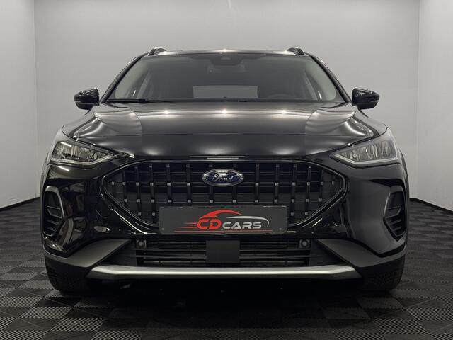Ford FOCUS 1.0 EcoBoost Hybrid Active Camera, Navi, Keyless start, Virtual desk, Cruise control