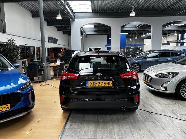 Ford FOCUS EcoBoost 100pk Trend | Cruise | Airco | Apple carplay | Navi | Parkeersens. V&A |