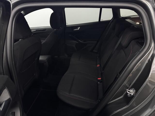Ford FOCUS 1.0 EcoBoost Hybrid ST Line Clima, Camera, Navi, Virtual desk, Keyless start, Winterpakket,155PK