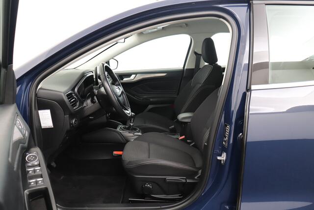 Ford FOCUS Wagon 1.0 126 PK Titanium Trekhaak Adapt. Cruise B&O-Sound