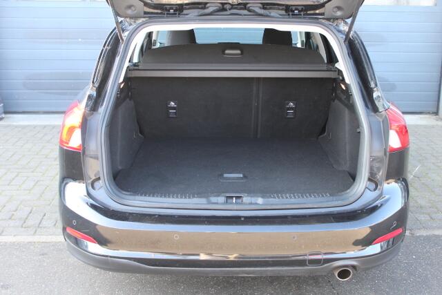 Ford FOCUS Wagon 1.0 EcoBoost Titanium Business Automaat Navi, Adaptive Cruise, Climate control, Apple Carplay