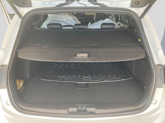 Ford FOCUS Wagon 2.3 EcoBoost ST-3 | Panoramadak | Adaptive cruise control | Winter Pack | Camera | Trekhaak | Elektrische achterklep