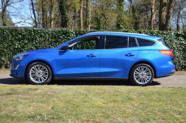 Ford FOCUS Wagon 1.0 EcoBoost Hybrid Titanium X Business Navi/Pdc/Ecc/Led/Stoel Stuur & ruitverwarming/Achteruitrijcamera/Cr-Controle/Privacy-Glass/Lmv