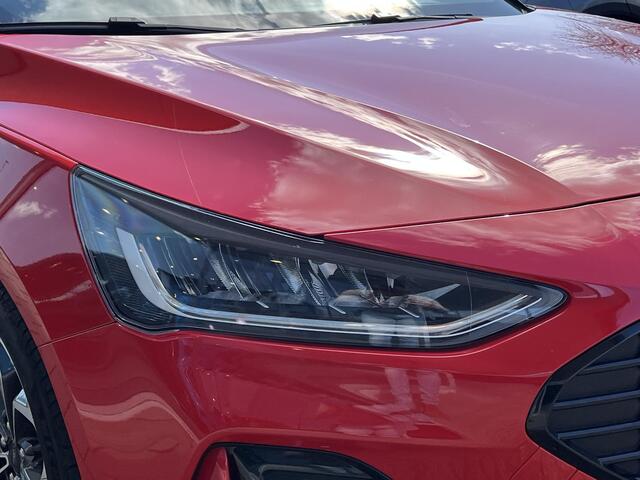 Ford FOCUS Wagon 1.0 EcoBoost Hybrid ST Line X | Winterpakket | Panorama dak | Adaptieve cruise