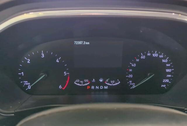 Ford FOCUS Wagon 1.5D 120PK Automaat Titanium Business / Trekhaak / Pdc+Camera / Cruis.Ad./ Verwarmd stuur / Navigatie / Parking-Technology-winter Pack /