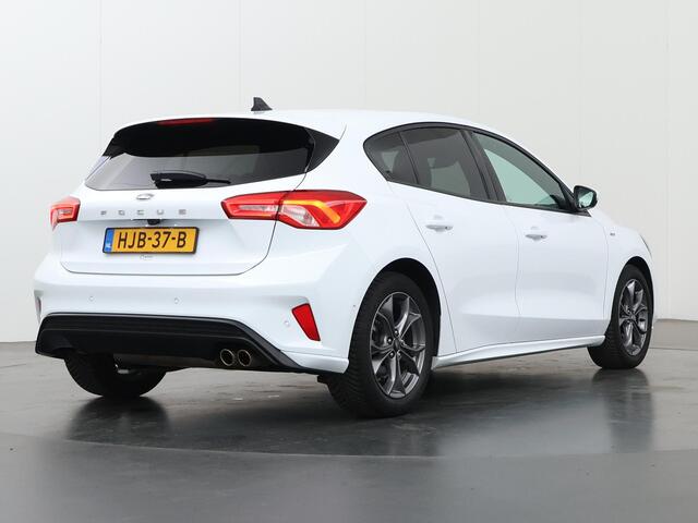 Ford FOCUS 1.0 EcoBoost ST Line X Business | Full Led | Winterpakket | Cruise Control Adaptief | Dodehoekdetectie | Navigatie |