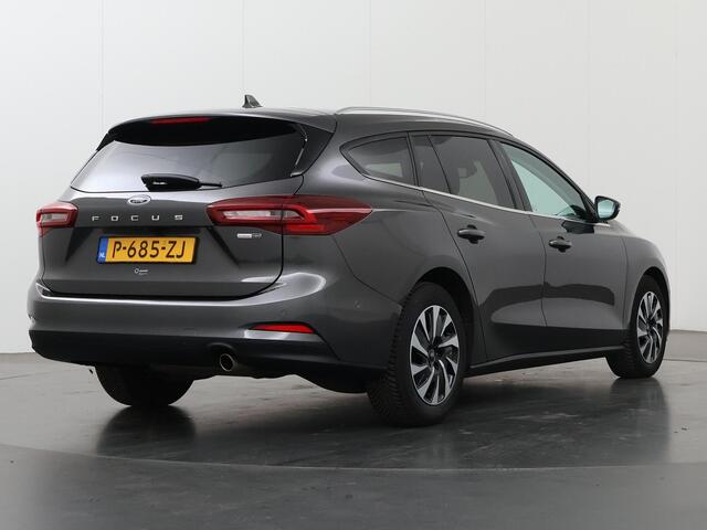 Ford FOCUS Wagon 1.0 EcoBoost Hybrid Titanium Style | Navigatie | Parkeercamera | Winterpakket | Cruise Control |
