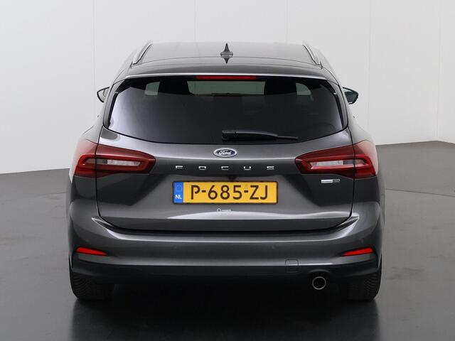 Ford FOCUS Wagon 1.0 EcoBoost Hybrid Titanium Style | Navigatie | Parkeercamera | Winterpakket | Cruise Control |