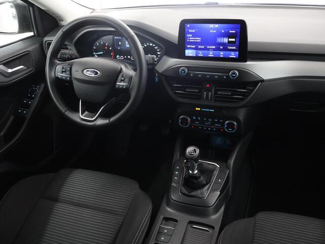 Ford FOCUS Wagon 1.0 EcoBoost Hybrid Titanium Style | Navigatie | Parkeercamera | Winterpakket | Cruise Control |