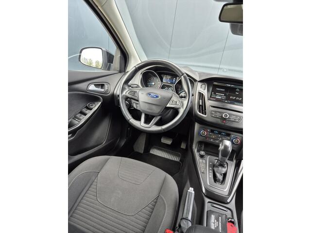 Ford FOCUS Wagon 1.5 Titanium Dealer onderhouden! AUTOMAAT