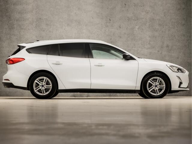 Ford FOCUS Wagon 1.0 EcoBoost Edition Business (APPLE CARPLAY, GROOT NAVI, ZWART DAK, GETINT GLAS, LANE ASSIST, SPORTSTOELEN, CRUISE, LM VELGEN, PARKEERSENSOREN, NIEUWSTAAT)