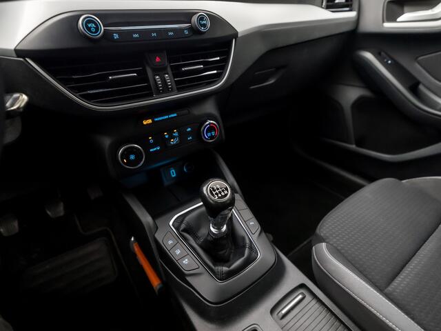 Ford FOCUS Wagon 1.0 EcoBoost Edition Business (APPLE CARPLAY, GROOT NAVI, ZWART DAK, GETINT GLAS, LANE ASSIST, SPORTSTOELEN, CRUISE, LM VELGEN, PARKEERSENSOREN, NIEUWSTAAT)