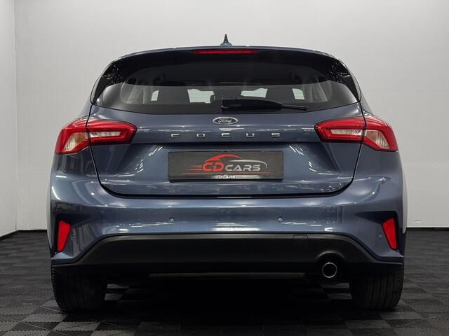 Ford FOCUS 1.0 EcoBoost Titanium Business Clima, Navi, Parkeersensoren, Keyless start, A start stop, Lichtmetalen velgen