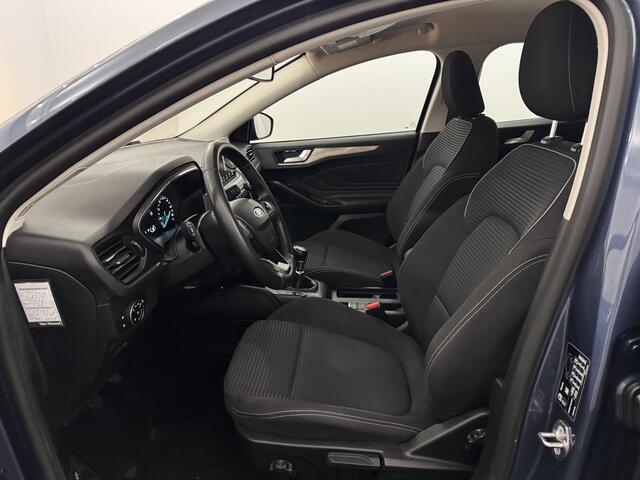 Ford FOCUS 1.0 EcoBoost Titanium Business Clima, Navi, Parkeersensoren, Keyless start, A start stop, Lichtmetalen velgen