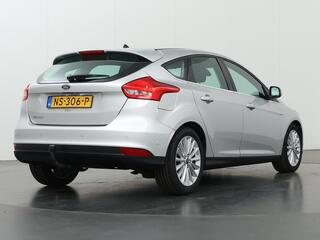 ford-focus-1.0-titanium--trekhaak-