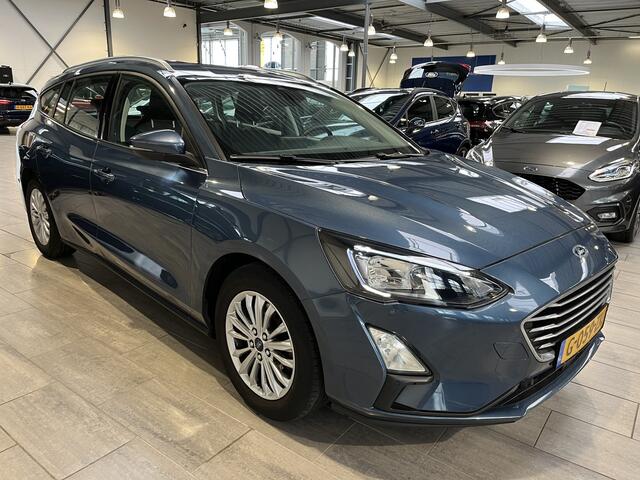 Ford FOCUS Wagon EcoBoost 125 pk Titanium | Winter Pack | Elek. Trekhaak | LED | Navi | Clima | Cruise | Keyless entry |