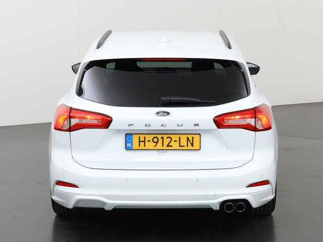 Ford FOCUS Wagon 1.0 EcoBoost ST Line Business | Navigatie | Parkeercamera | Airco | Cruise Control |