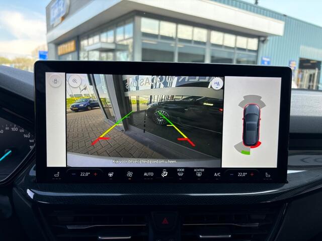 Ford FOCUS 1.0 EBH ST LINE X NAVI LMV PDC-CAMERA360GR WINTERPACK