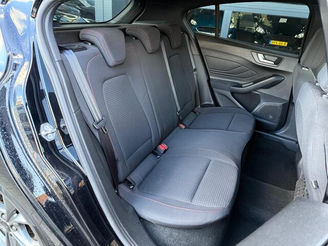 Ford FOCUS Wagon 1.0 EcoBoost ST Line CarPlay Cruise Camera