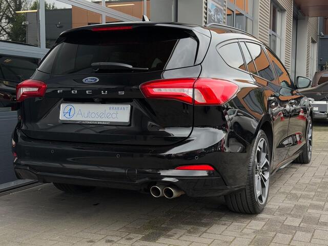 Ford FOCUS Wagon 1.0 EcoBoost ST Line CarPlay Cruise Camera