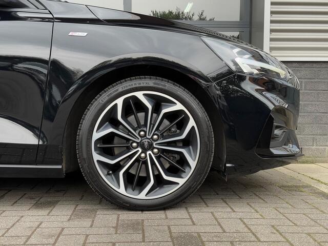 Ford FOCUS Wagon 1.0 EcoBoost ST Line CarPlay Cruise Camera