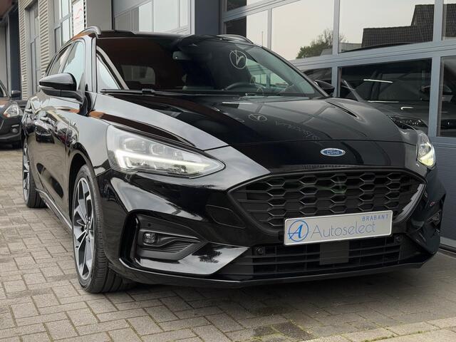 Ford FOCUS Wagon 1.0 EcoBoost ST Line CarPlay Cruise Camera