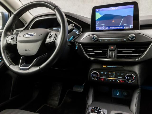 Ford FOCUS Wagon 1.0 EcoBoost Titanium Business Automaat (PANORAMADAK, APPLE CARPLAY, GROOT NAVI, STUUR/STOELVERWARMING, GETINT GLAS, ADAPTIVE CRUISE, TREKHAAK, PARKEER ASSISTENT, NIEUWE APK, NIEUWSTAAT)
