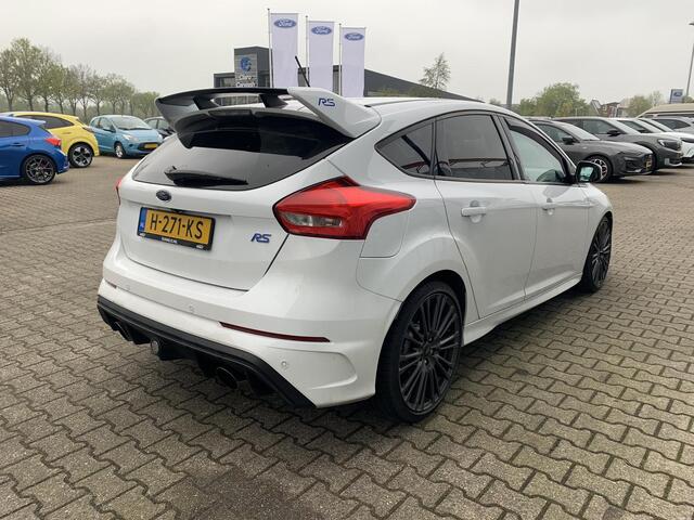 Ford FOCUS 2.3 RS | Fotoreportage Volgt! | Dealeronderhouden | Winterpack | Comforstoelen |