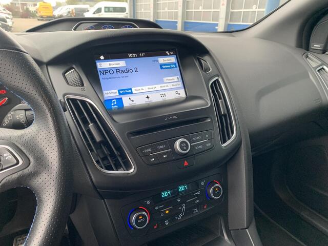 Ford FOCUS 2.3 RS | Fotoreportage Volgt! | Dealeronderhouden | Winterpack | Comforstoelen |