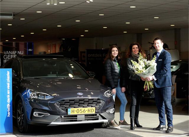 Ford FOCUS Wagon 1.5 EcoBoost 150PK Active Business Automaat | PANORAMADAK | TREKHAAK | HEAD-UP | STOEL-STUUR VERWARMING