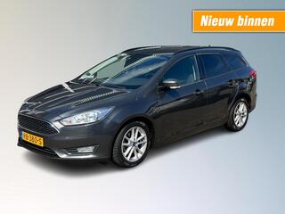 ford-focus-1.0-titanium