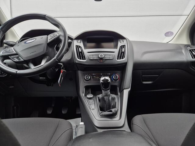 Ford FOCUS Wagon 1.0 Trend / Trekhaak / Distributieriem nieuw