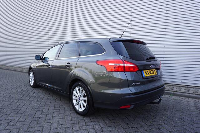 Ford FOCUS Wagon 1.0 Titanium Climate / Navi / Stoelverw. / Cruise / Trekhaak