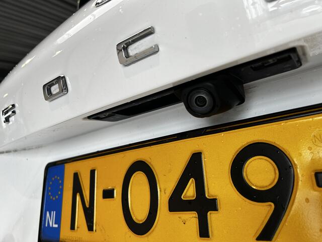 Ford FOCUS Wagon EcoBoost Trend Edition Business Trekhaak I Winter Pack I Adapt Cruise I Camera I 100% onderhouden