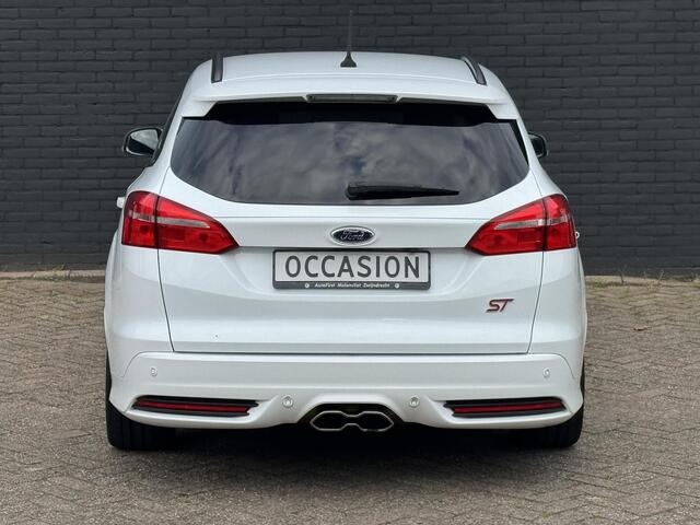 Ford FOCUS Wagon 2.0 ST I INCL. ¤ 850,00 AFL.KOSTEN + BOVAG GARANTIE