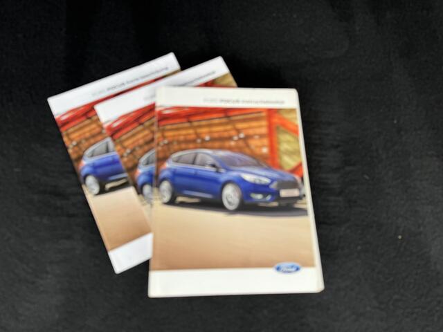 Ford FOCUS Wagon 2.0 ST I INCL. ¤ 850,00 AFL.KOSTEN + BOVAG GARANTIE